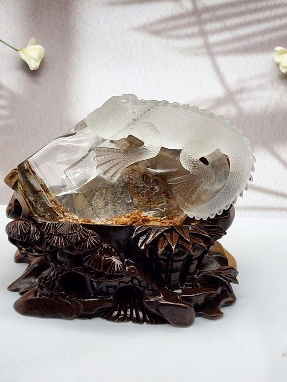 Luxury, Exquisite Garden Quartz Freeform with Hand Carved Lizard, and Complimentary Custom Handcrafted Wood Stand, Nature's Art, Reptile