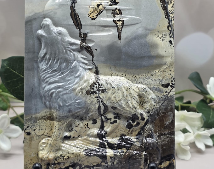 Picture Jasper Wolf Relief Carving Slab with Metal Stand (5.99" Tall)