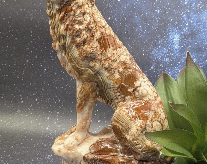 Hand-Carved Amber Calcite Wolf Statue: Crystal Healing Decor XL