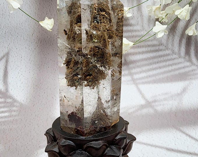 Garden Quartz Tower with Sandalwood Lotus Stand