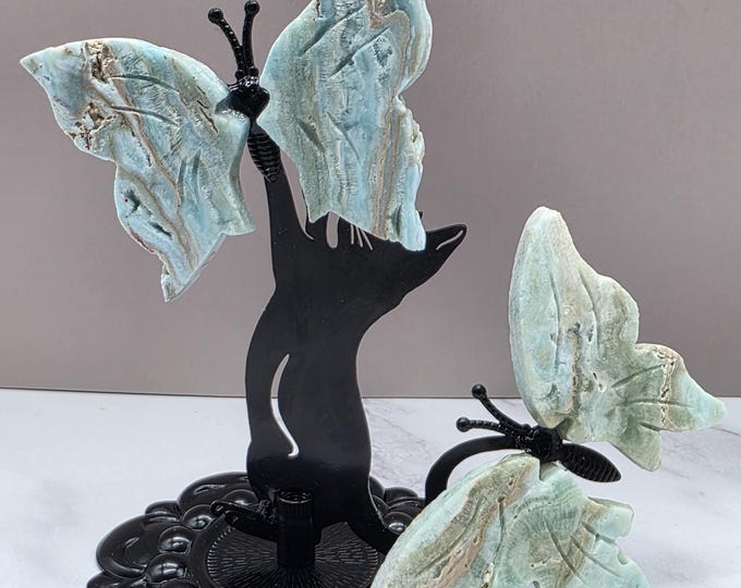 Hand-Carved Hemimorphite Butterfly Cat Sculpture, Metal Home Decor (4.5" Height)