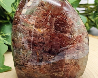 Red Garden Quartz Lodolite Freeform: Thousand Layers Crystal