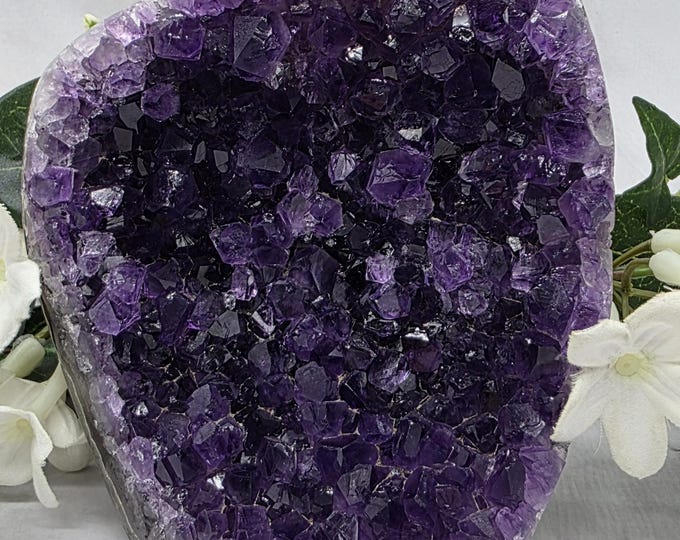 Uruguay Amethyst Cluster Cut Base 2.3 lb Deep Purple Druzy Crystal – Dark Amethyst Collector Specimen 4.8” Tall Home Decor