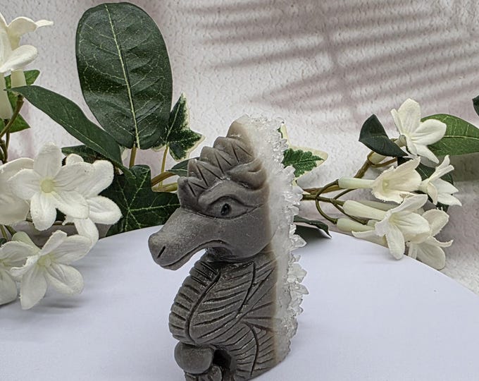 Hand-Carved Quartz Cluster Seahorse • Natural Crystal Seahorse Sculpture • Raw Quartz Points • Ocean Spirit Carving • Unique Crystal Art