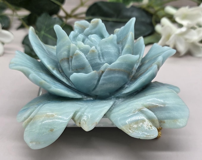 Caribbean Calcite Rose Flower Carving, Blue Crystal Flower, Natural Gemstone Decor with Glass Stand