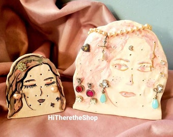 My Lady Jewelry Display Stand. Earring display. Pink hair. Ceramic handmade stand. Pottery gift ideas. Birthday. Unique Jewellery storage.