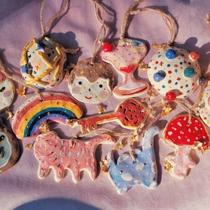 Der Schlüssel zum Glück! Weihnachtskugeln Kollektion! Keramik handgefertigte Wandbehang. Weihnachtsschmuck. Keramik Geschenk. Pilz. Kinder. Hirsch.