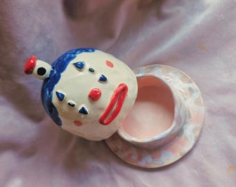 Funny clown butterdish! Special butter dish. Personalised!