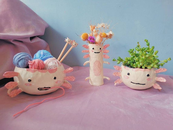 Handmade Ceramic Yarn Bowls for Crocheting with Bamboo Knitting Needle  Bowls