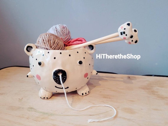The Silly Bear Garnschale - Handgemachte Keramikgarnschale. Handgepinnt.  Br. Spezielle Bambus-Stricknadeln passend. Geschenkideen. Eisbr. - Etsy.de