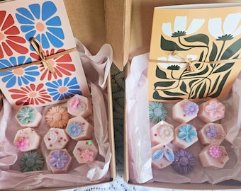 ¡Set de regalo de cera fundida y tarjeta Flower Magic! Aroma intenso de temporada. ¡Cera fundida hecha a mano! ¡Set de regalo para ella! Regalo para maestras. Ocasión especial.