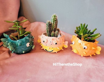¡El Sr. Puffty, el Pez Globo Feliz! Maceta de cerámica hecha a mano para cactus y suculentas, decoración para el jardín. Maceta para exteriores. Regalos de cerámica. Peces.