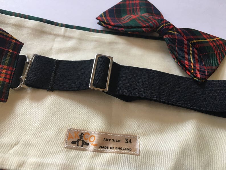 Cummerbund Vintage 1950s Formal Wedding Mens Tuxedo Suit Accessories Red Green Tartan Plaid Cumberbund England 3pc Set Silk Clip On Bow Tie