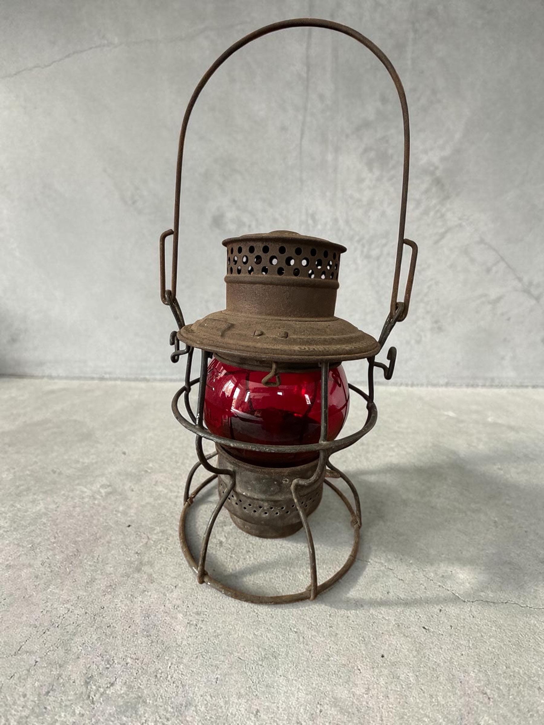 デッドストック！ ADLAKE Kero 300 鉄道ランタン レッド赤グローブ Vintage Red Adlake Kero CNX Railroad Lantern Globe NKP - Etsy