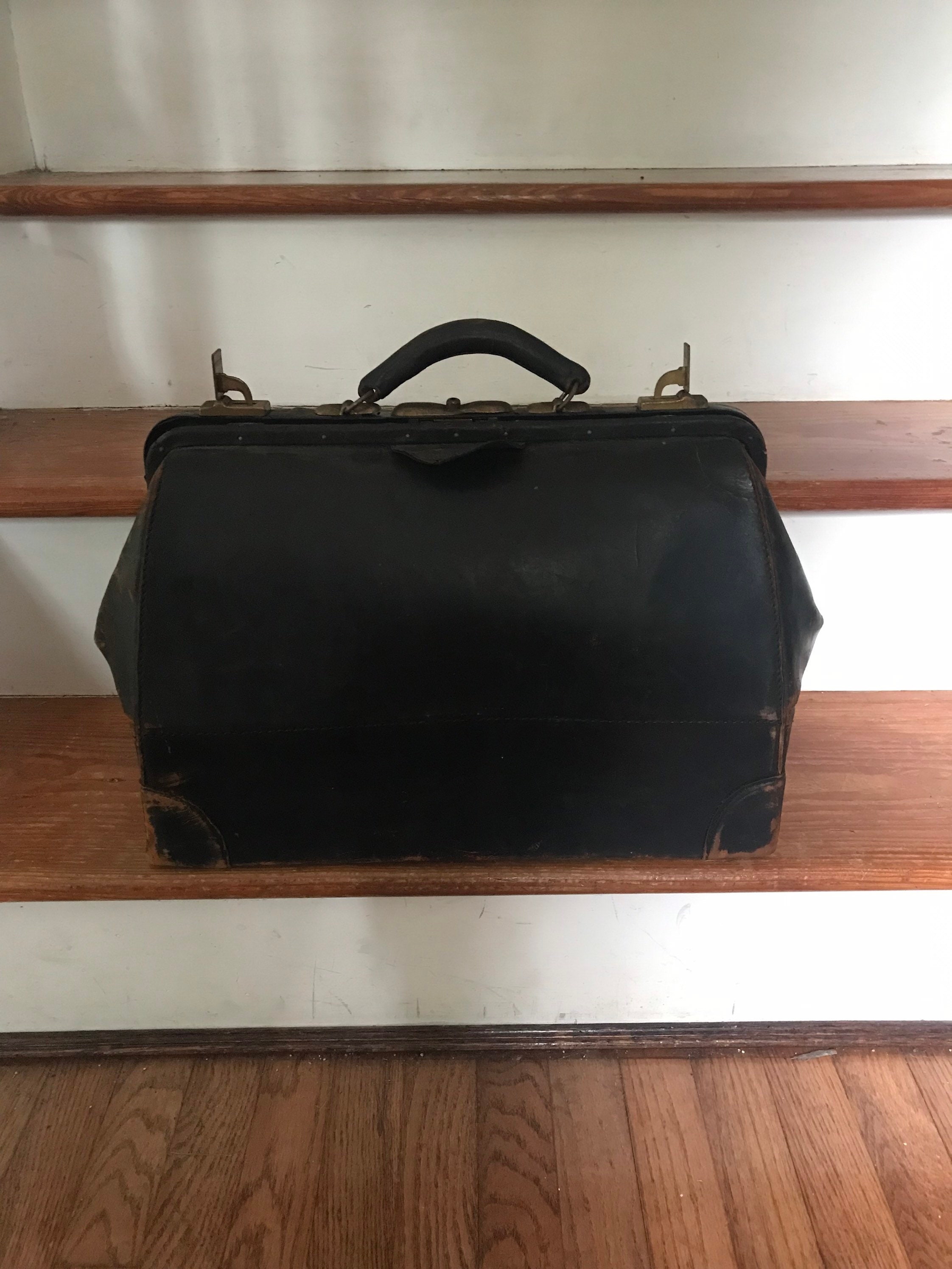 Antique Doctors Medical Bag Black With Corduroy Interior 