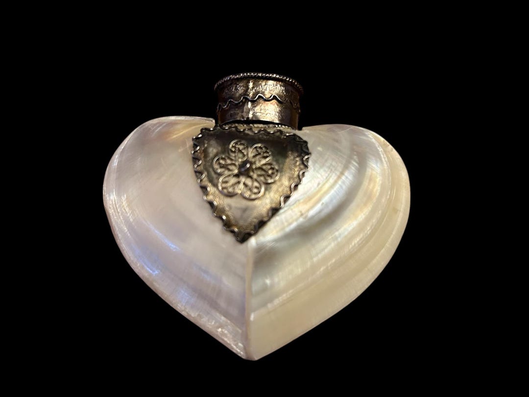 Snuff Box Sea Shells Mother of Pearl Snuff Box - Sea Shell Snuff Box - Heart Shaped - Etsy