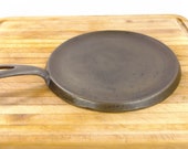 BSR Red Mountain cast iron griddle -8B - 9 inches diameter- manufactured by Birmingham Stove Range in the 1940 39 s. Excellent condition.