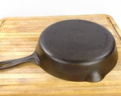 Griswold Large Block Logo 8, 704 s. Manufactured by Griswold in the 1920 39 s in Erie PA US. Excellent Condition.