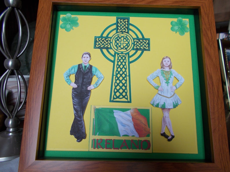 Irish Wall Art, Irish Dancers Picture, Shamrock Picture, Celtic Cross