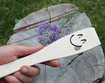 Wood spatula with tongue, wood spatula smile, natural spatula, nonstick spatula, foodie gift, kitchen gift, housewarming gift idea