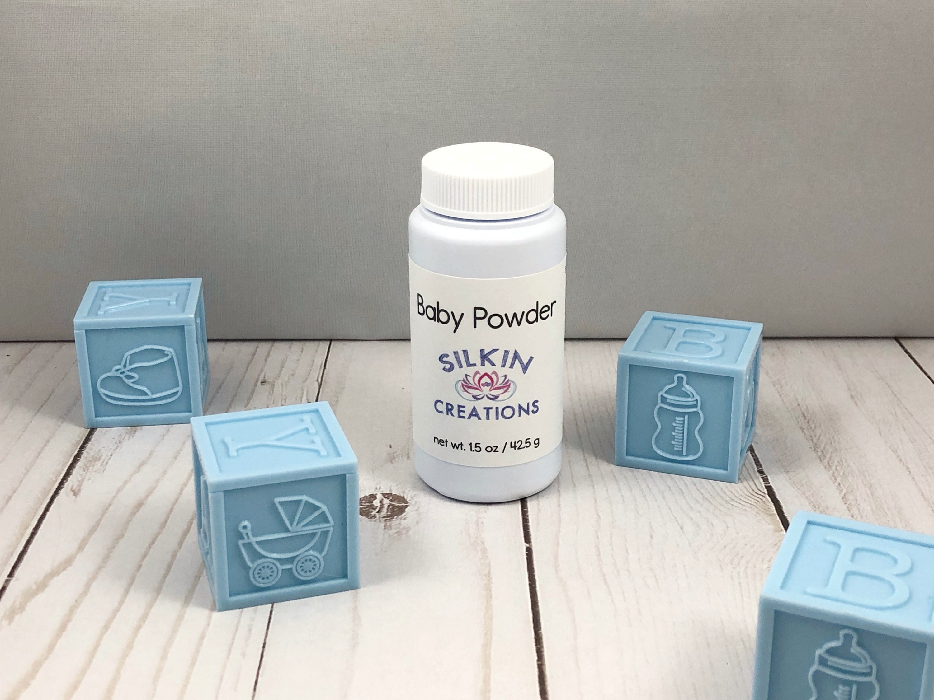 Talc pour bébé naturel : une recette de poudre pour bébés sans danger