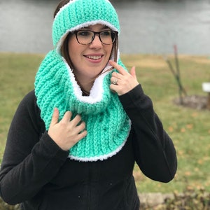 Sherpa Lined Ear Warmer and Cowl Crochet Pattern | Warm Winter Crochet Head Band | Crochet Cowl