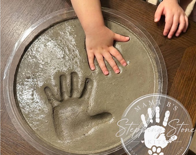 DIY Personalized Garden Stone Kit – Handprint Garden Stone – Fathers Day Gift for Dad or Grandpa