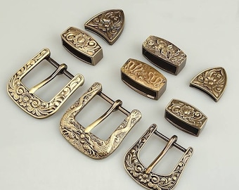 VINTAGE Belt Buckle Set Netsuke Style Resin/hard Plastic VINTAGE RETRO MCM RHINESTONE MULTI COLOR BELT BUCKLE LADIES  main image 3