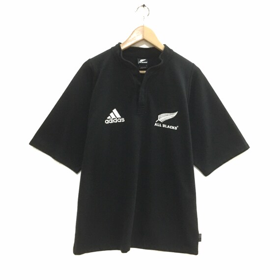 RARE!! Vintage Adidas All Black Sweatshirt CrewNec