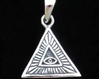 Colgante de plata de ley con el ojo que todo lo ve