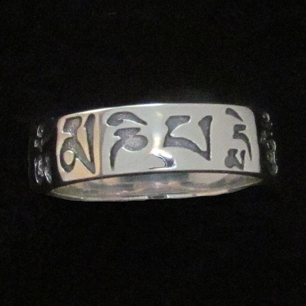 Sterling Silver Om Mani Padme Hum Ring