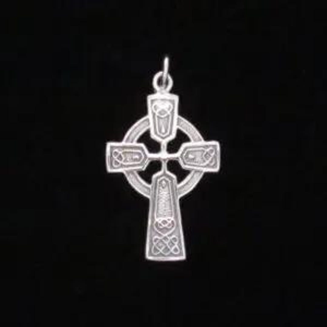 Sterling Silver Cross Celtic Knot Horizontal Pendant - Etsy