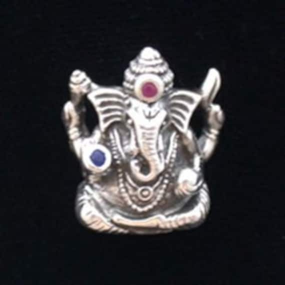 Ganesha with Ruby and Sapphire Pendant Ganesha with Ruby and Sapphire Pendant