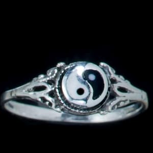 Sterling Silver Yin Yang Ring