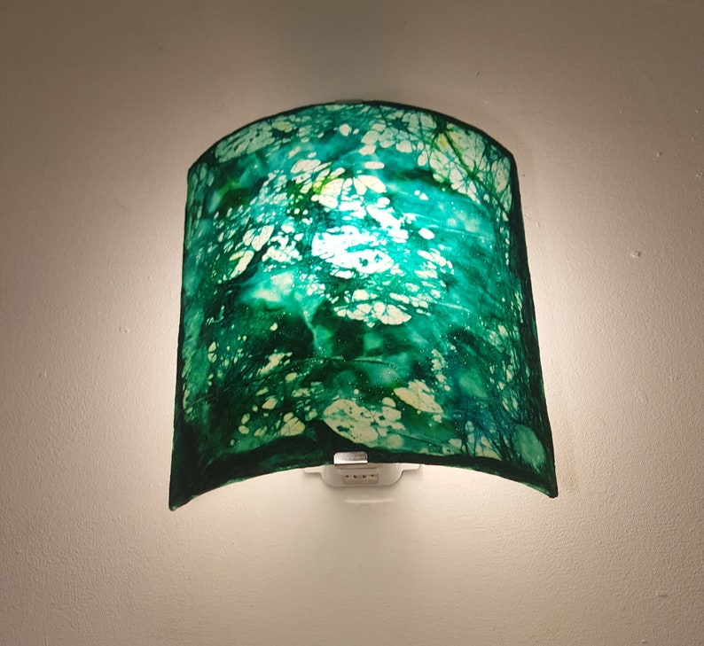 Glass And Silk Fiber Emerald Collection Light Wall Sconce Image 0