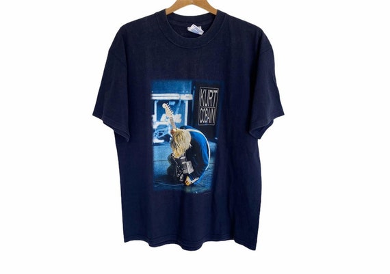 NIRVANA Kurt Cobain Tシャツ Lサイズ Vintage Kurt Cobain Nirvana L Size - Etsy