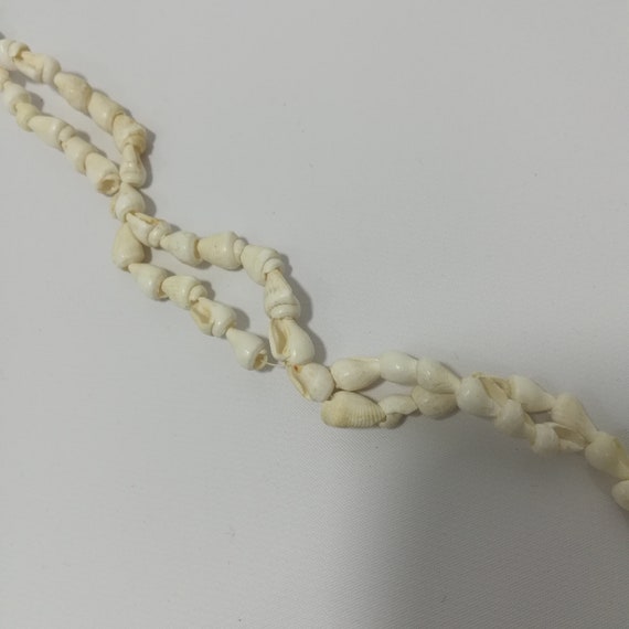 Vintage Cowrie Shell Necklace Beaded Loops Hawaii… - image 4