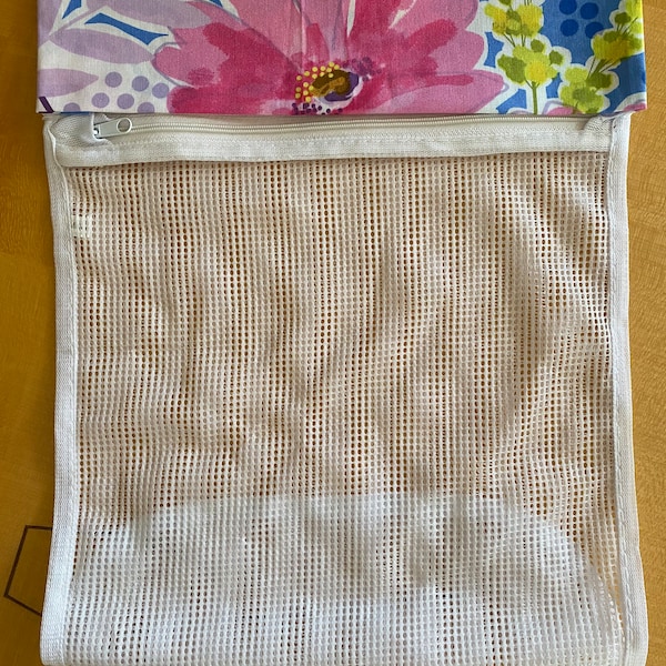 Lingerie mesh laundry bags