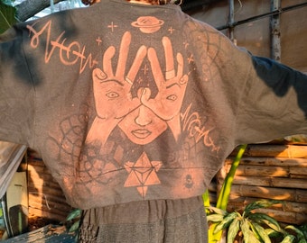 Maglione strega scuro - abbigliamento festival psytrance tribale - magia strega hippie - maglione psichedelico occhi trippy moda oscura