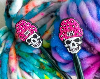 Pink Hat Skull Knitting Needle Stoppers, Point Protectors, Knit Notions, Knit Protectors, Halloween Knitting Stoppers, Stitch Stoppers