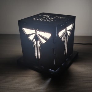 The Last Of Us Firefly Look for the light 3D Night Light USB LED Table Lamp with adjustable light