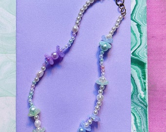 Lilac Greens - Pearly Necklace