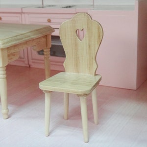 AirAds Dollhouse 1/12 Miniature furniture sweet heart chair, clear painted