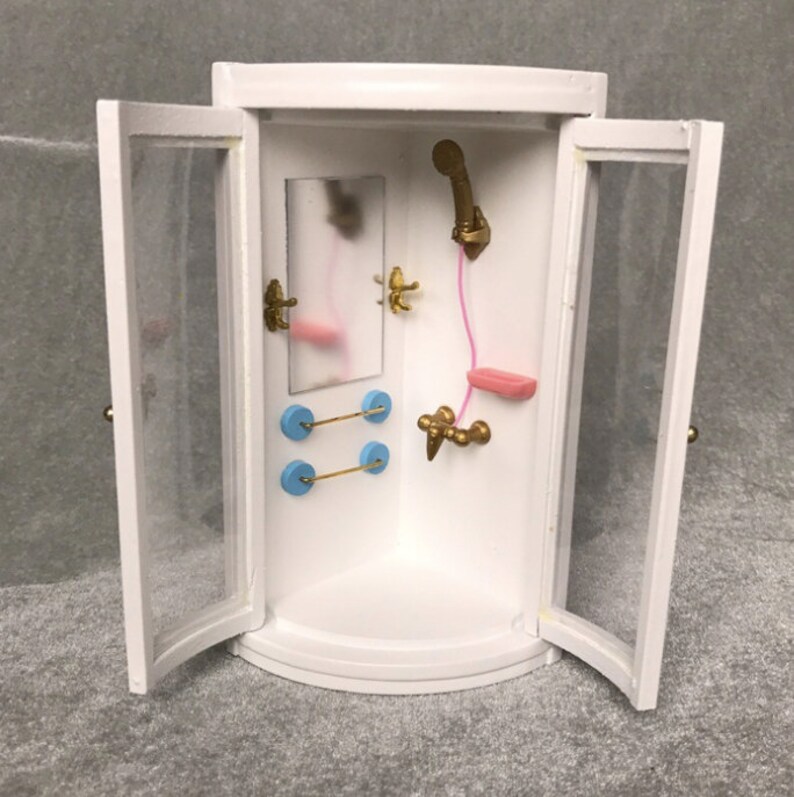 dollhouse miniature shower