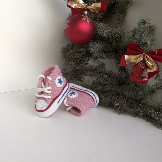 knitted converse booties