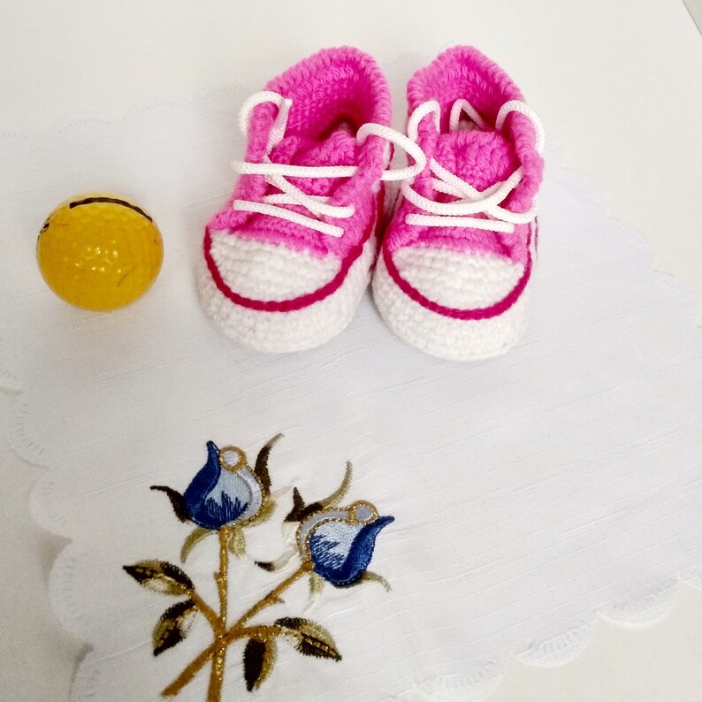 knitted converse booties
