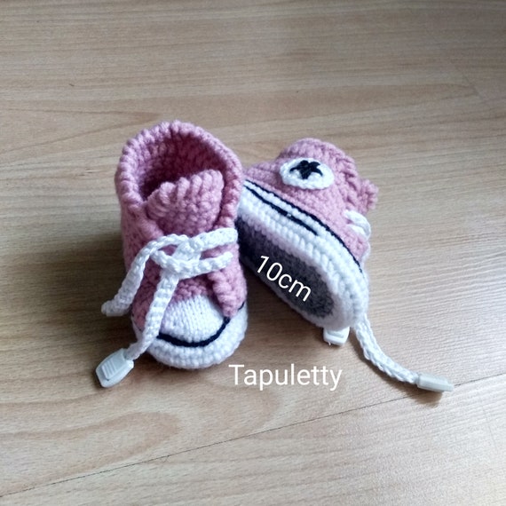 knitted converse baby booties