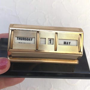 vintage】ベークライト製ダイヤル式永久カレンダー