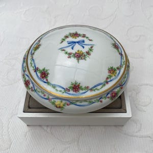 Floral Dubarry Trinket Box Gustavian Style Vanity Pot with Roses & Blue Ribbons Limoges
