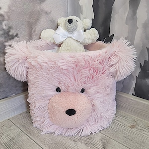 Benutzerdefinierte Bär Spielzeugkorb für Mädchen, Kinderzimmer Aufbewahrungskorb, personalisierte Plüsch Bär Dekor, charmanten Kinderzimmer Veranstalter, Spielzimmer Dekor Zubehör